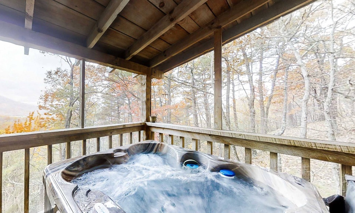 Smoky Mountains House | Mtn View Cabin, Sleeps 4, In the Woods, Deck, Hot Tub