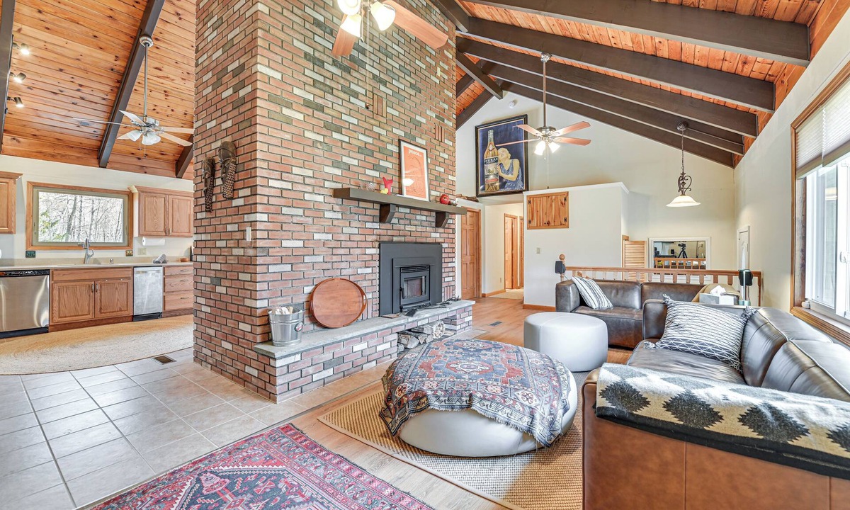 Windham House | Mtn-View Home w/Deck on 4 Acres in Windham