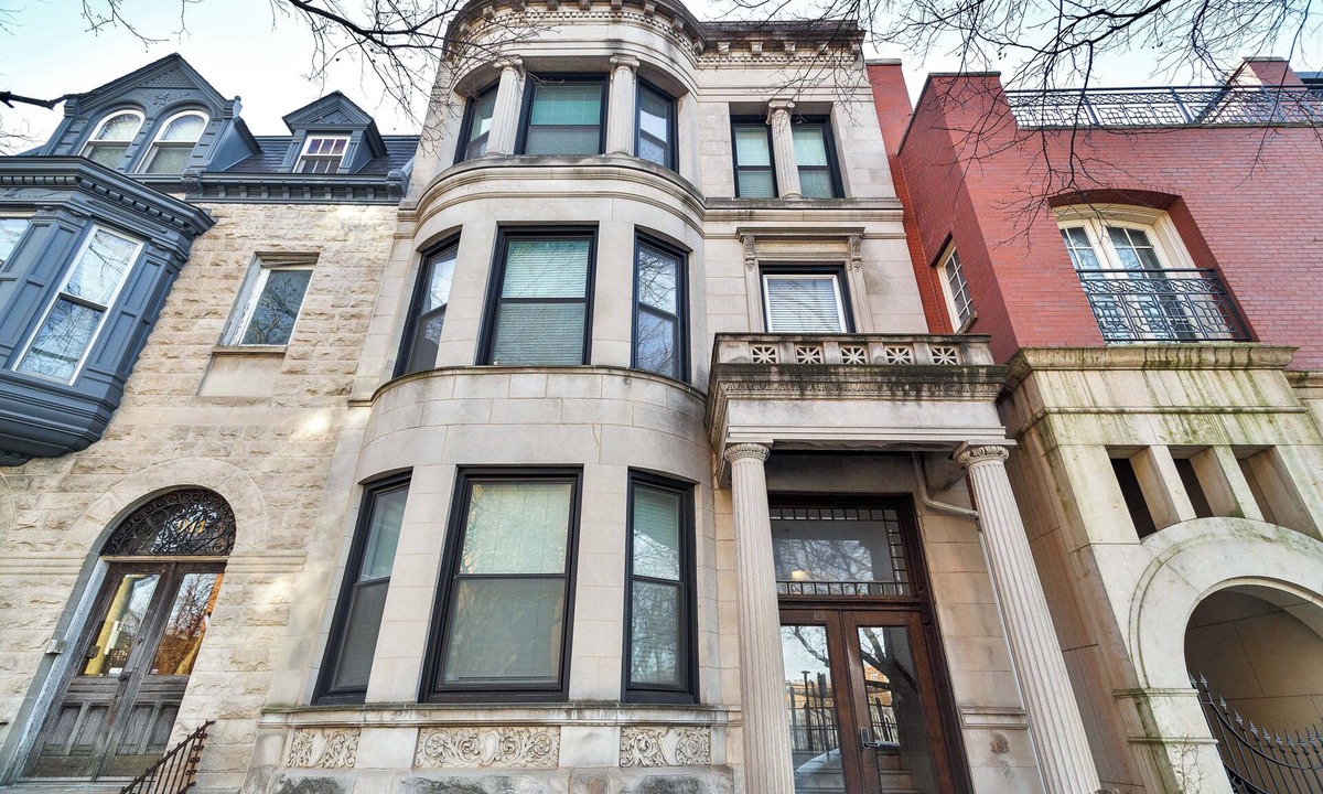 Sheffield Neighbors Apartment | MTR~KingBeds-PetFriendly-FreeParking