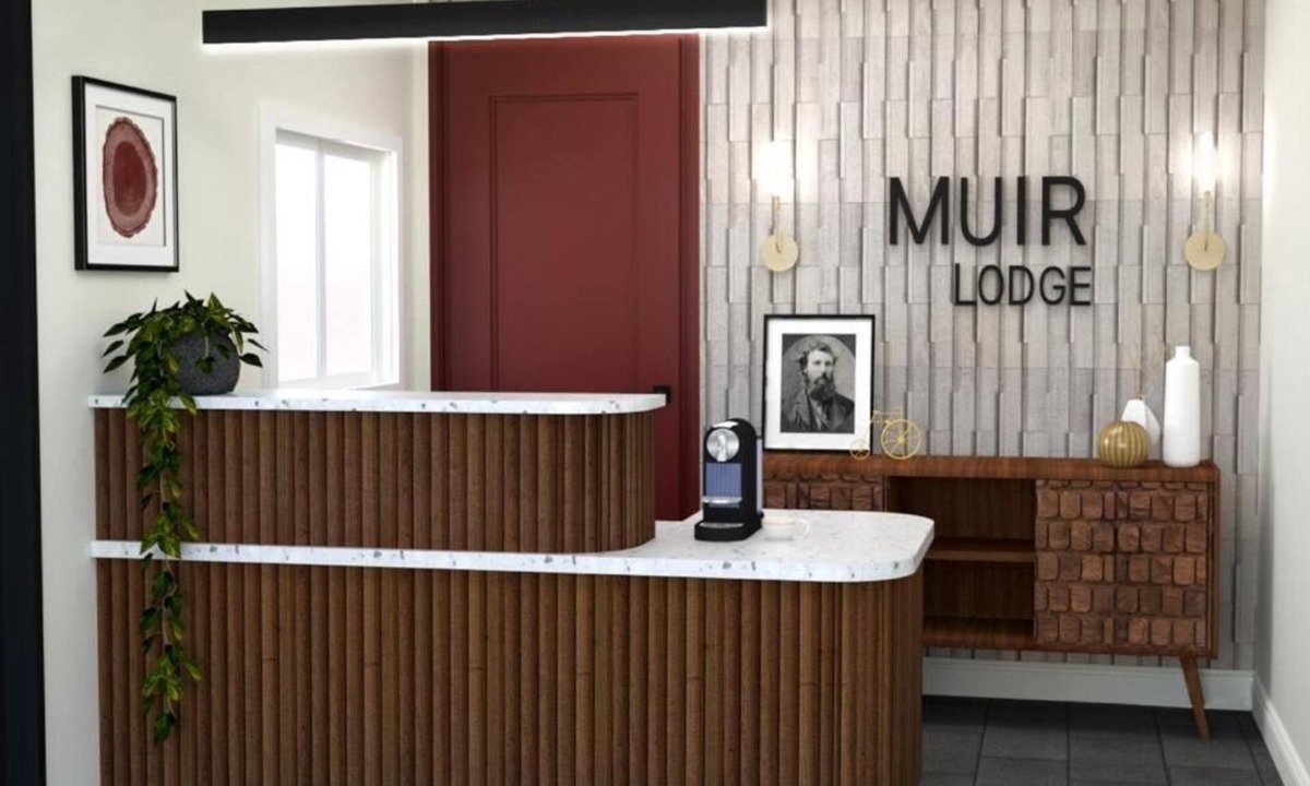 Martinez Hotel | Muir Lodge Motel