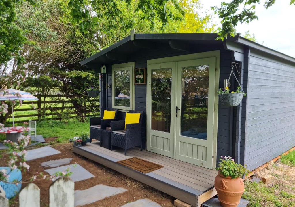 Broom Other | Mulberry Cottage Farm