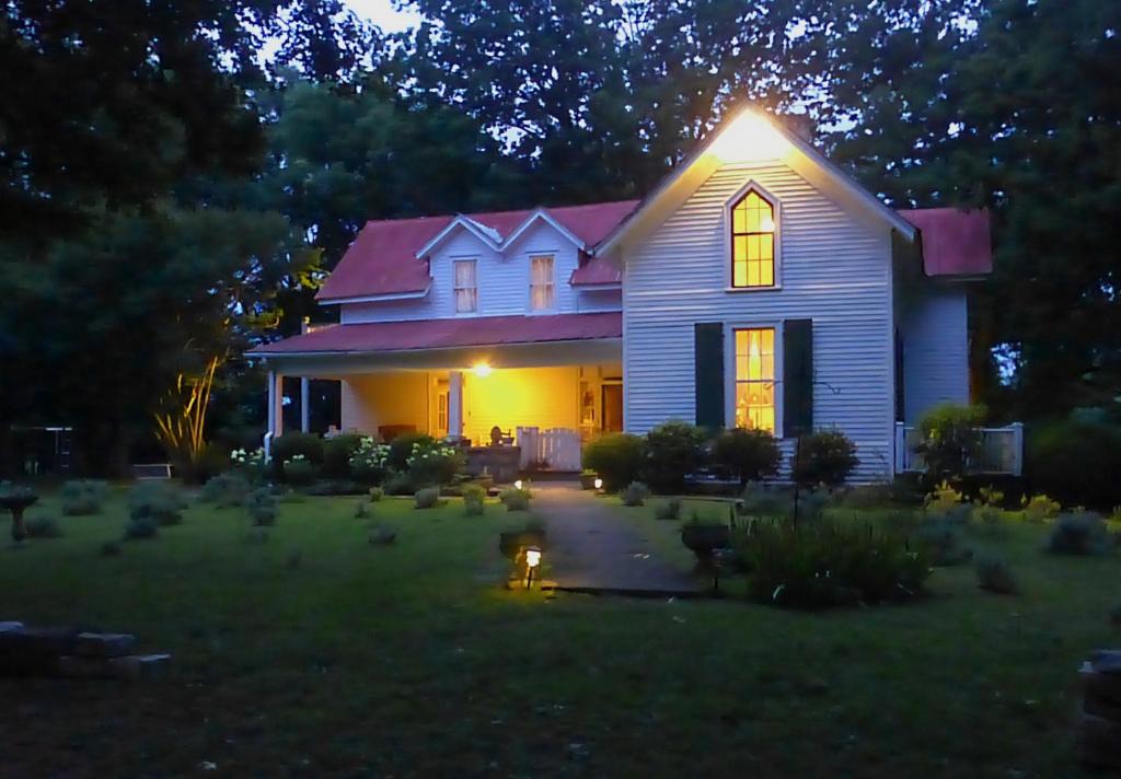 Mulberry Bed & Breakfast | Mulberry Lavender Farm and B&B