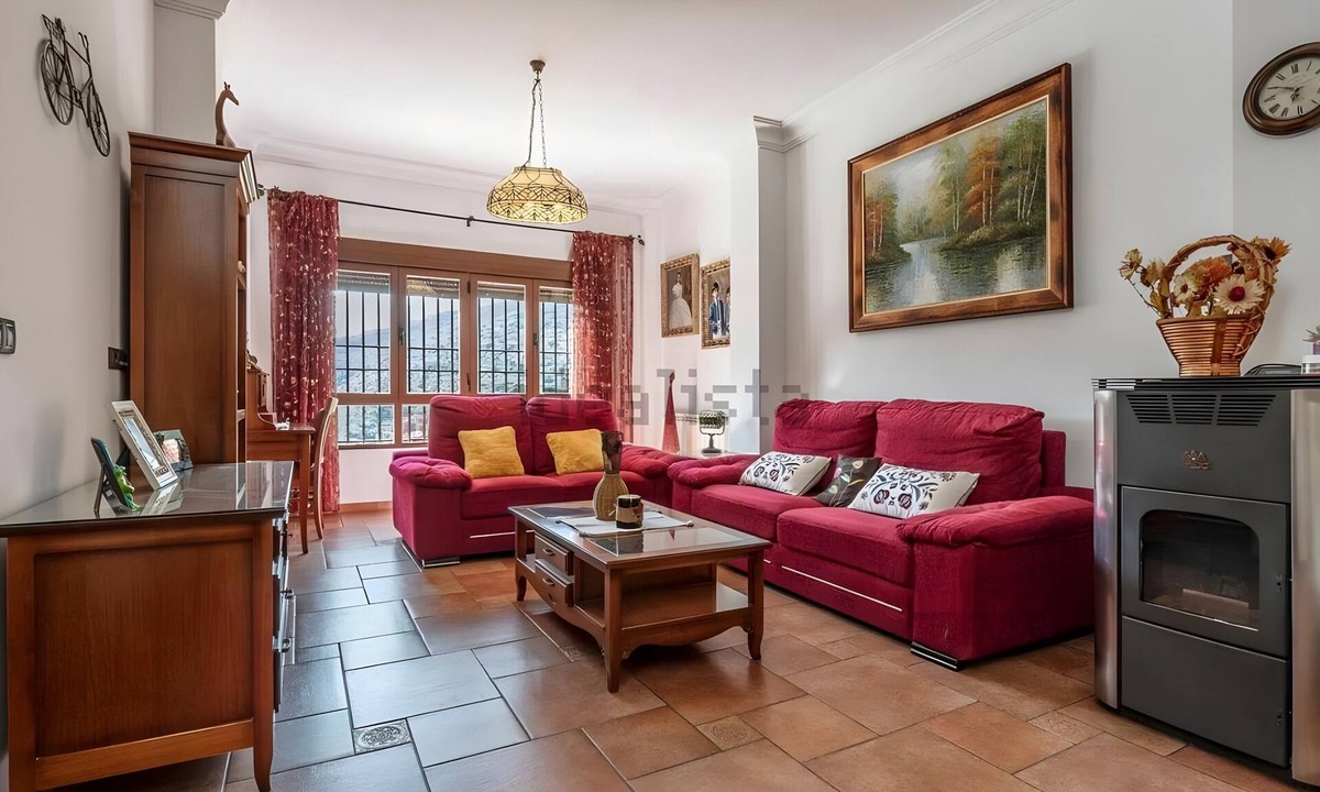 Guejar Sierra Apartment | Mulhacén Apartment with Mountain Views and Wi-Fi