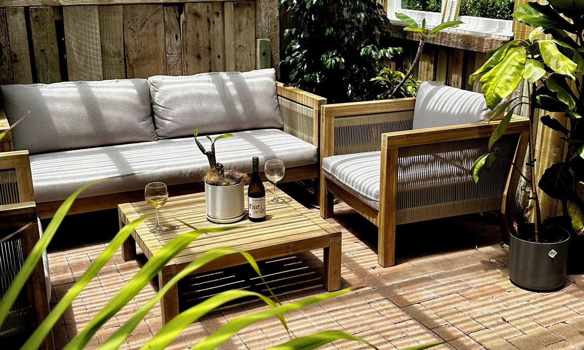 Muriwai Apartment | Muriwai Surf Shack