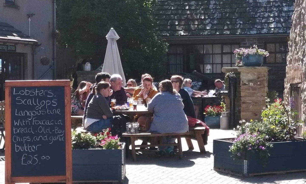 St. Margaret's Hope Hotel | Murray Arms Hotel