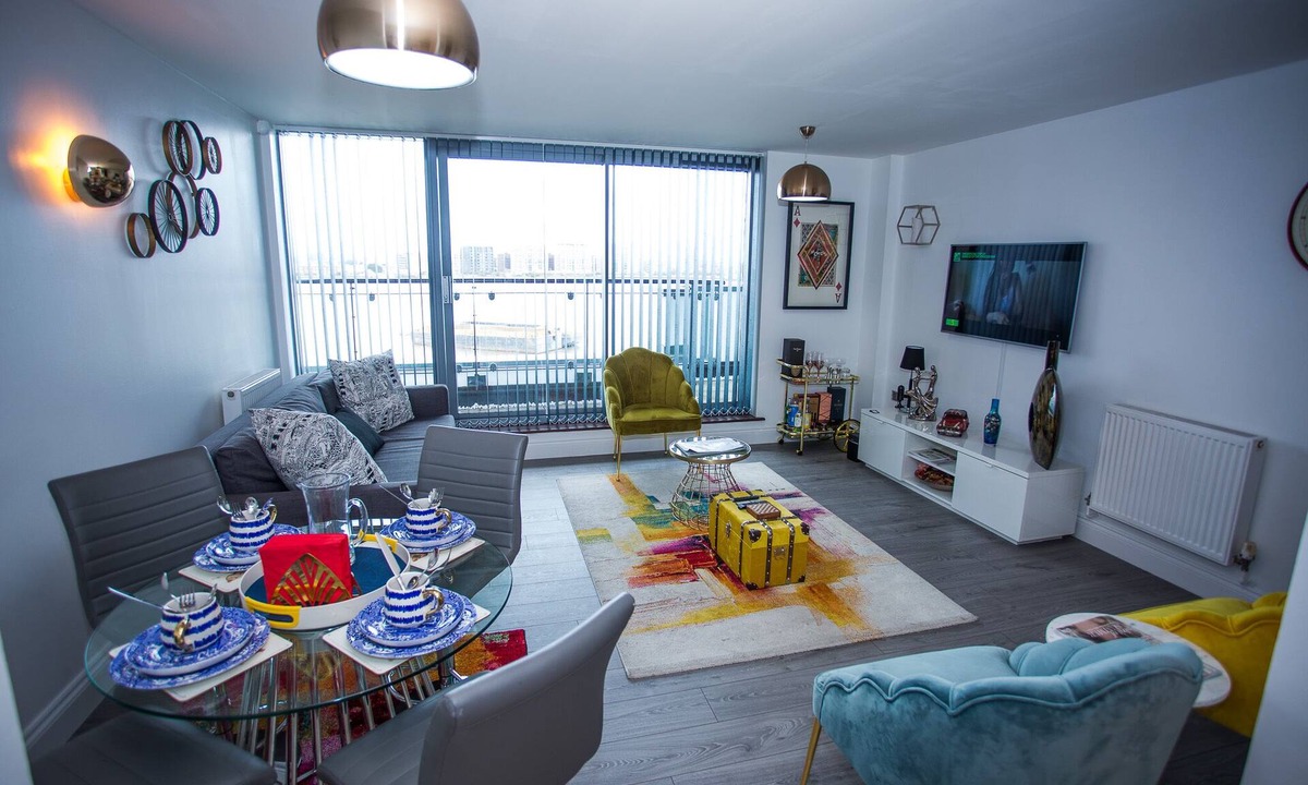 Greenwich Apartment | Music Box Pent House