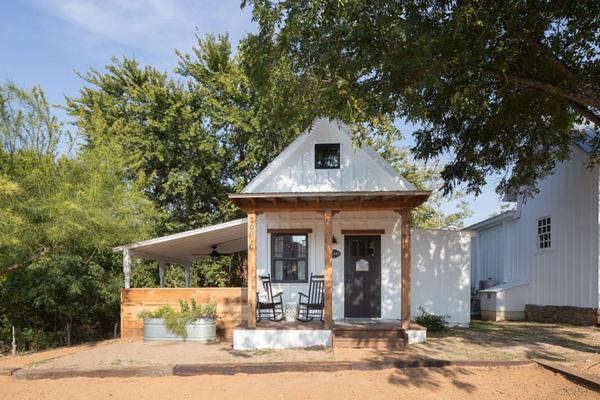 Llano Bed & Breakfast | Mustard Seed B&B on the Llano