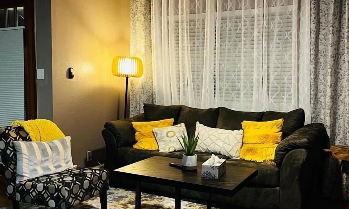 Isleton House | My cozy home