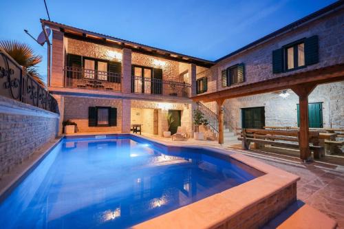 Gornje Ceranje House | MY DALMATIA - Authentic Villa Vita with private swimming pool