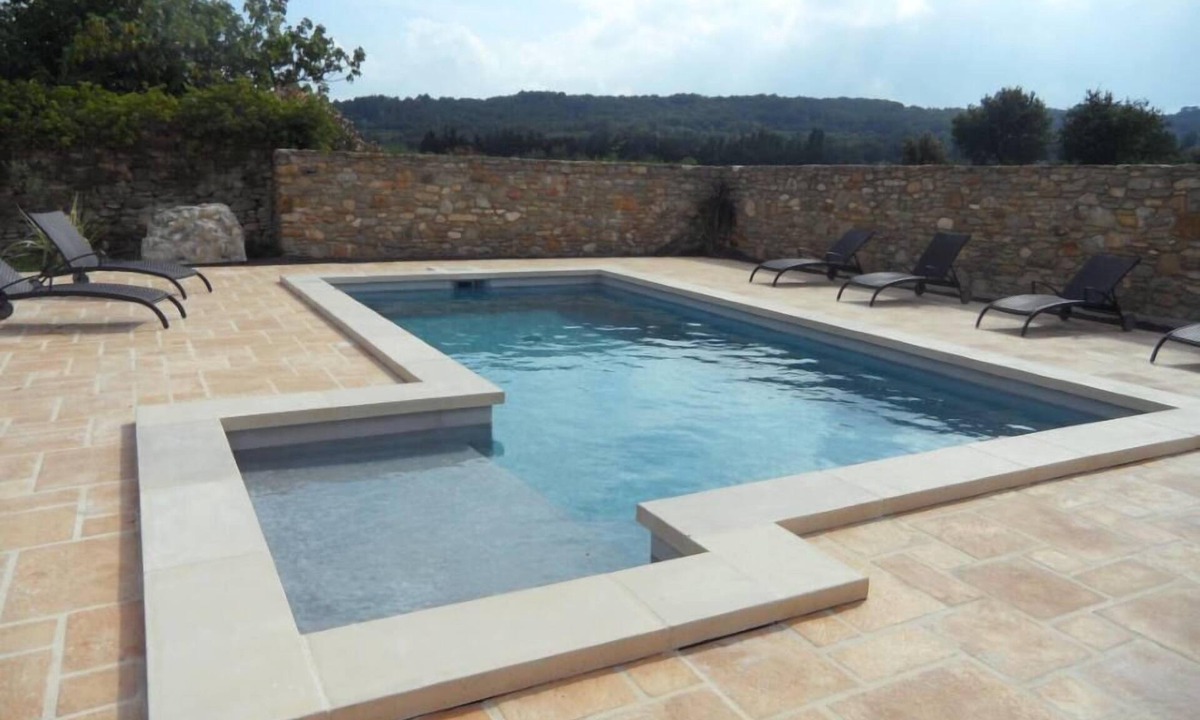 Cavillargues House | My father's house - Character house with private pool 8x4