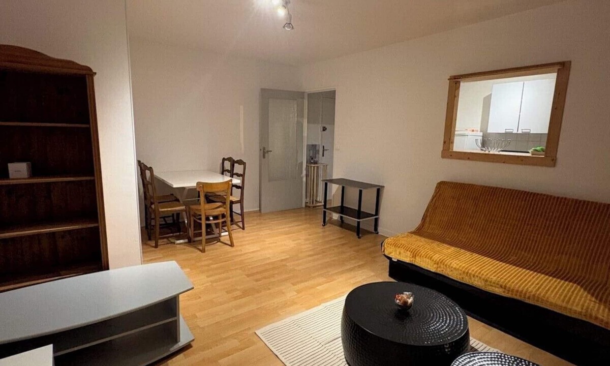 Joue-les-Tours Apartment | My first star