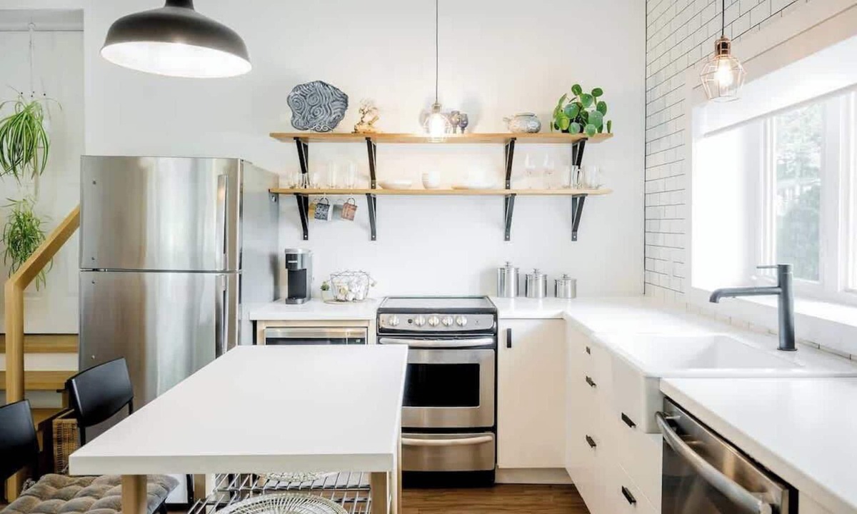 Clifton Royal Apartment | My Happy Place Summar