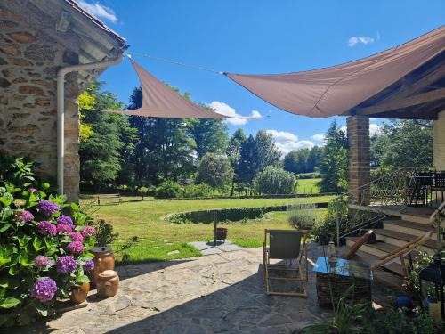 Saint-Saud-Lacoussiere Bed & Breakfast | My lilifab