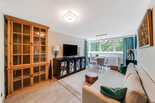 Westbourne Apartment | My Oasis