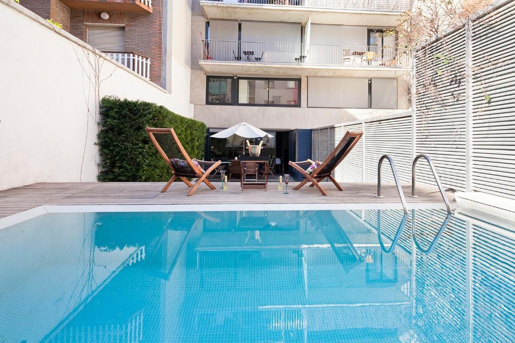 Sant Gervasi Apartment | My Space Barcelona Private Pool Garden