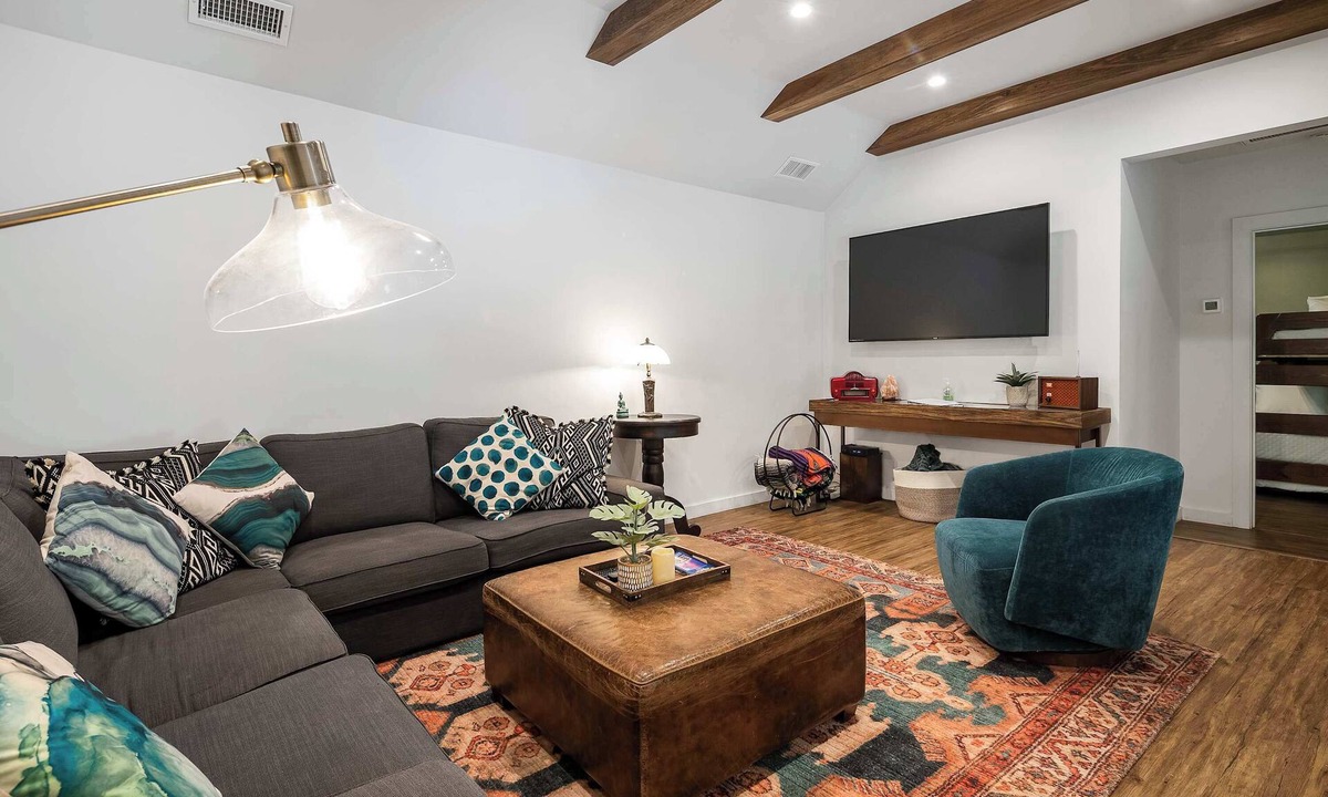 Southside House | Myrinn–Private Sauna & Fire Pit|Walk to NAU Campus