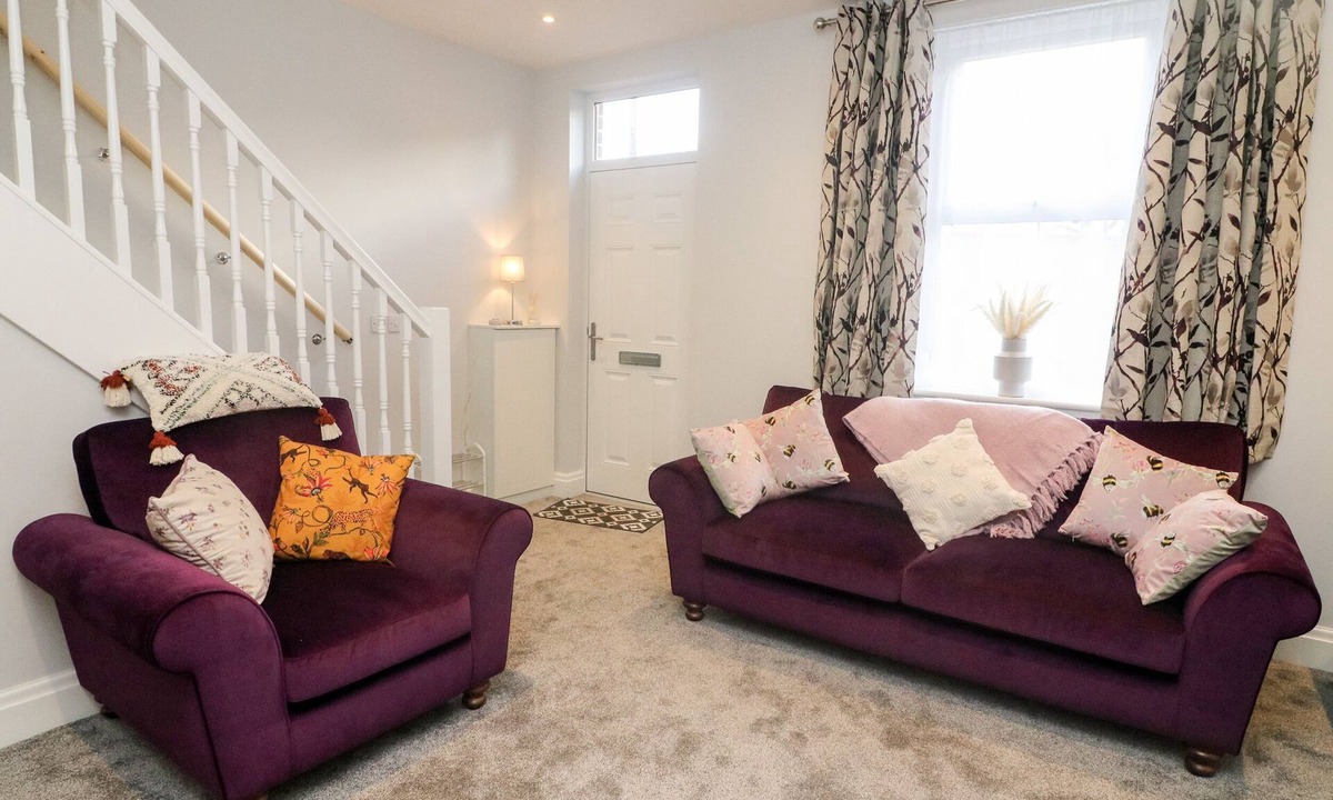 Garstang Cottage | Myrtle Cottage