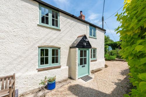 Buckland Newton House | Myrtle Cottage