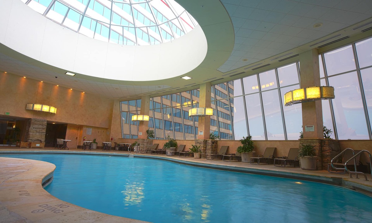 Prior Lake Resort | Mystic Lake Casino Hotel