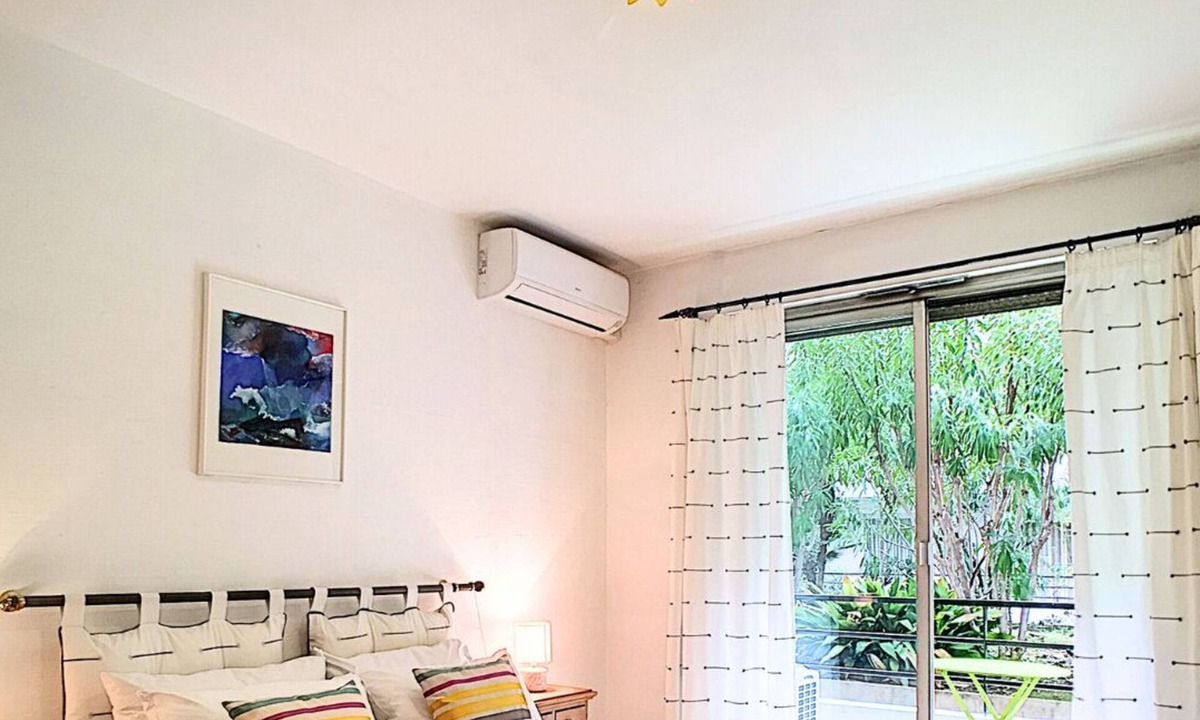 Musicians Quarter Apartment | N&J - MARIN DEBUSSY - Hyper center