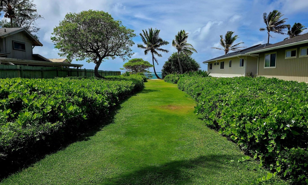 Hauula House | Nakoa Estates | Beach Access, Ocean Views