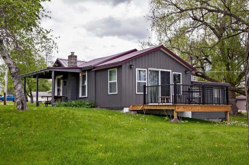 Dundee House | Nannie Bell's Cottage
