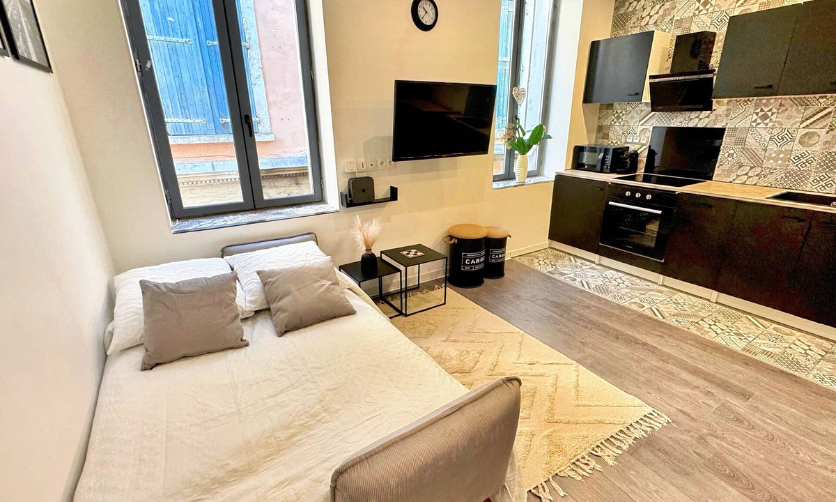 Centre Historique Apartment | Narbonne center *New york