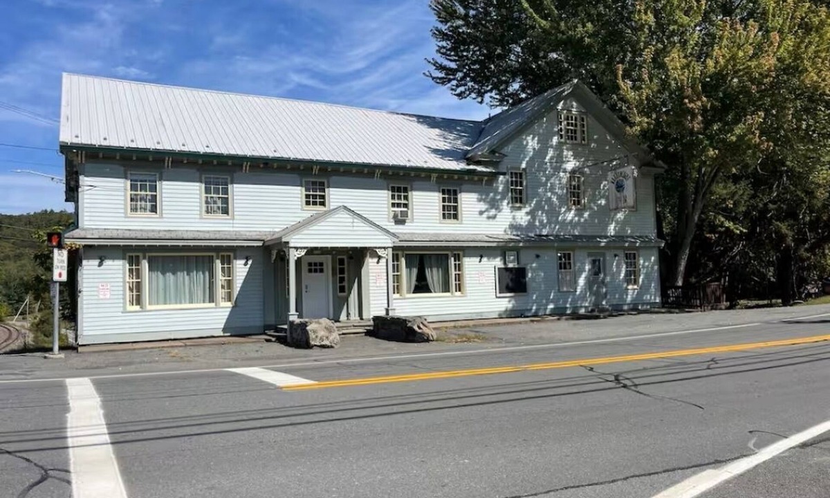 Narrowsburg House | Narrowsburg Inn Vacations