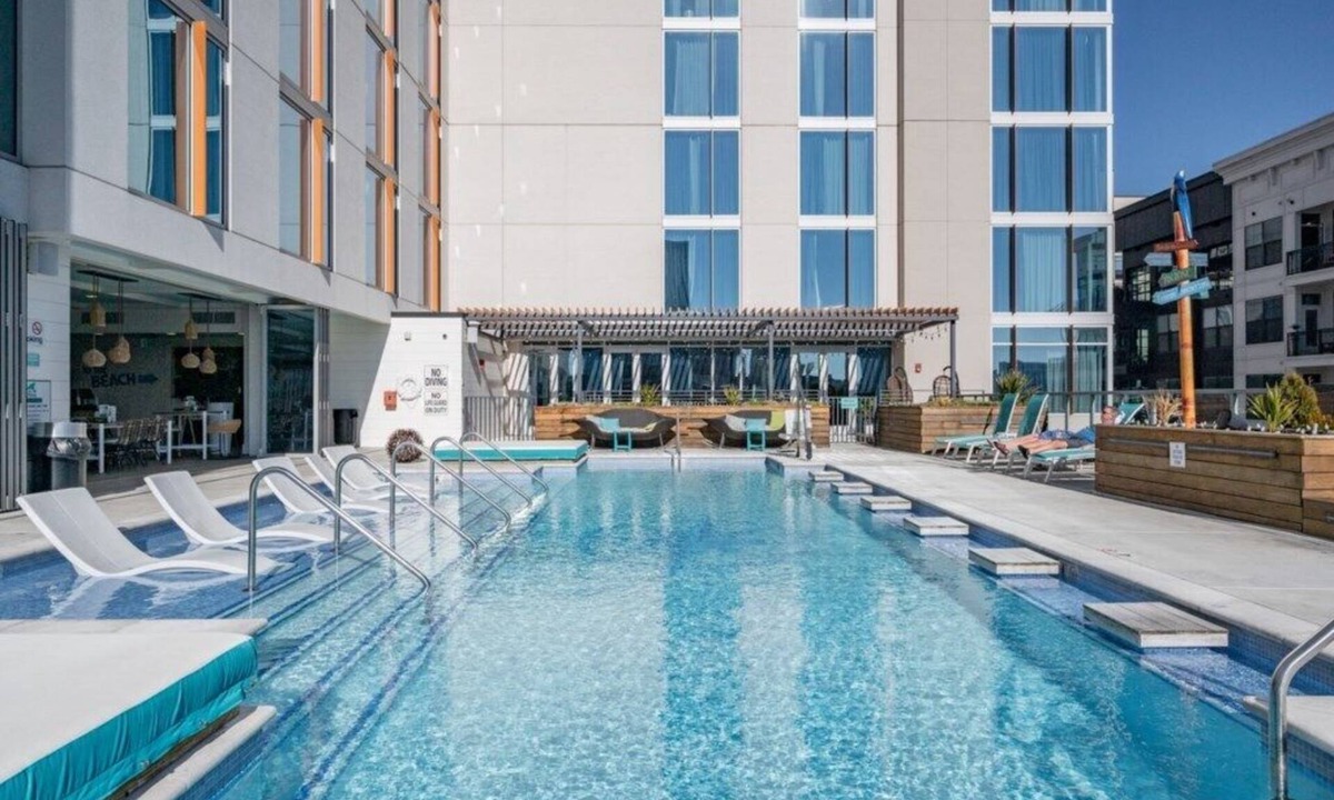 Sobro Apartment | Nashville | Honky Tonk Getaway | Pool & Downtown