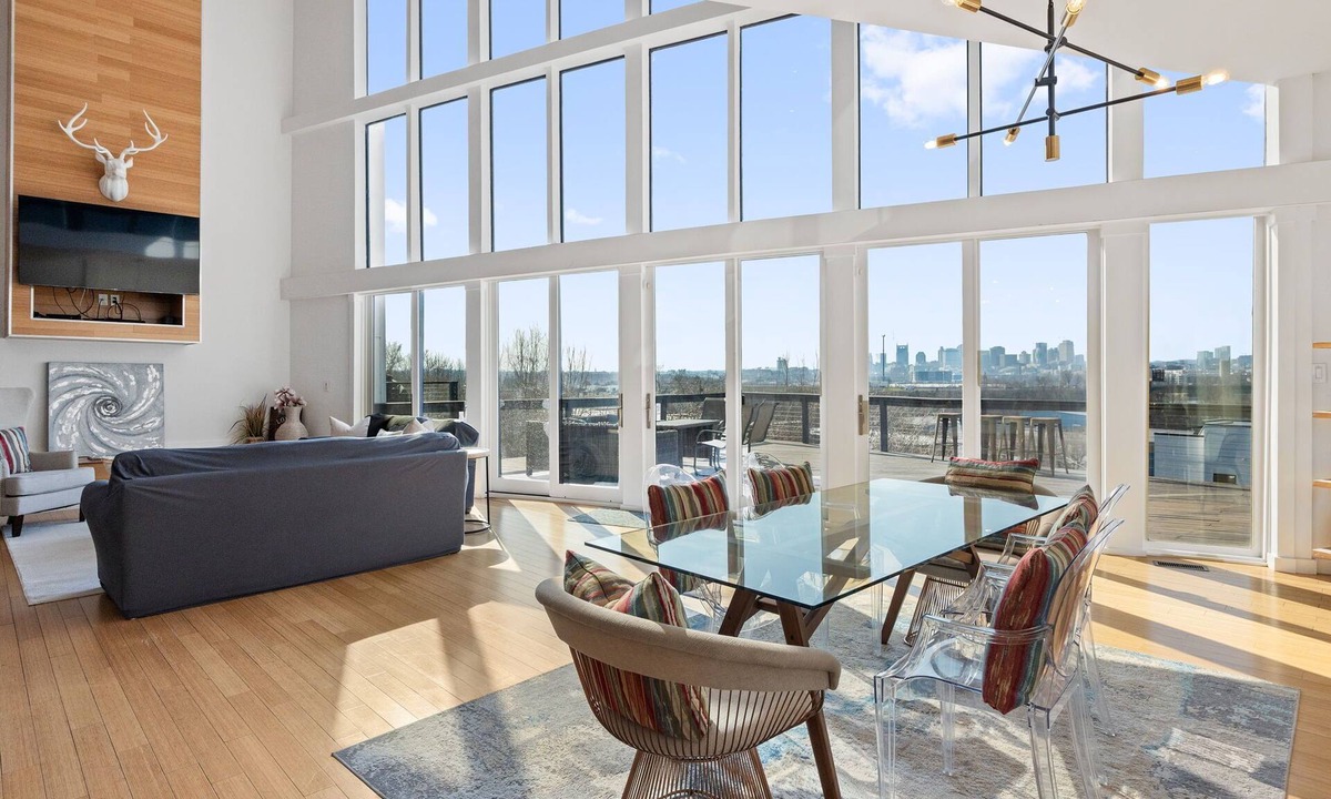 Katie Hill Neighborhood House | Nashville Skyline Views - 3BR/3BA, 5 Mins to Downtown