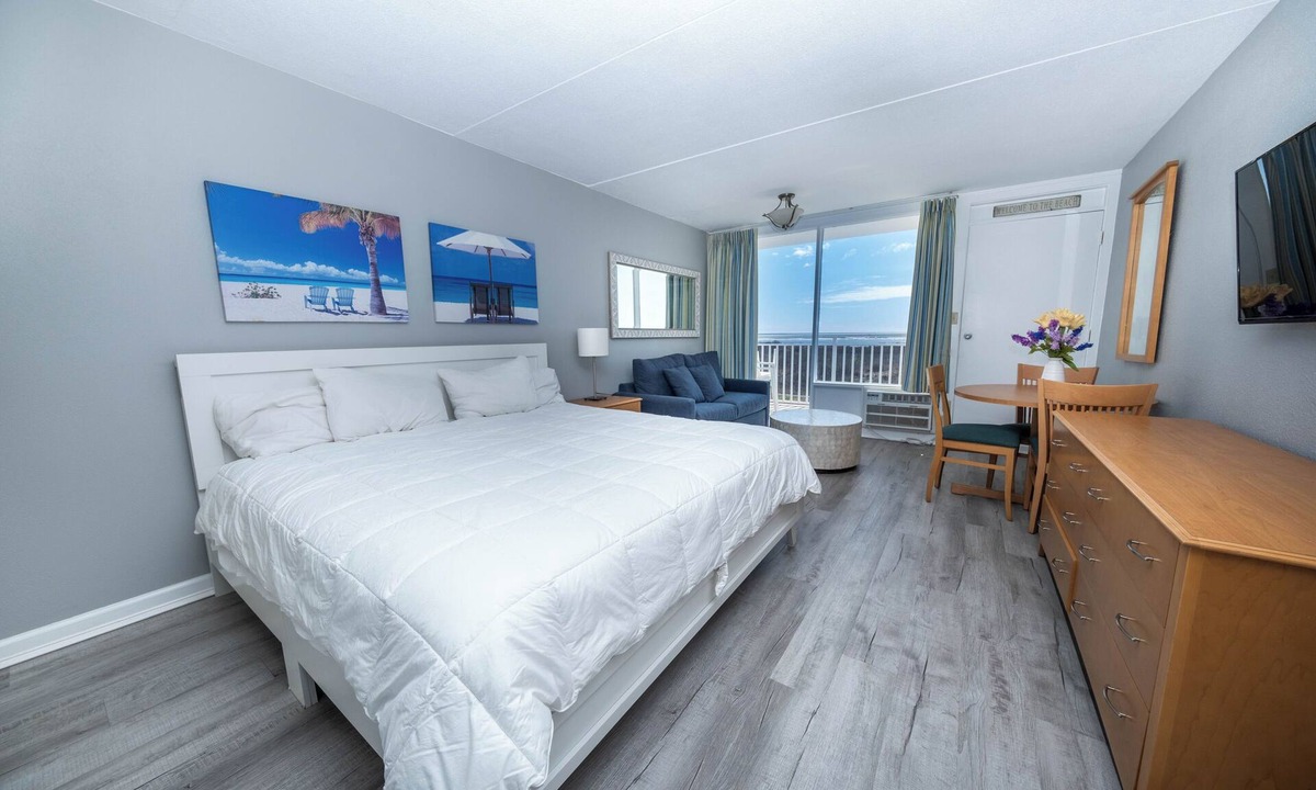 Wildwood Crest Hotel | Nassau Inn Beachfront