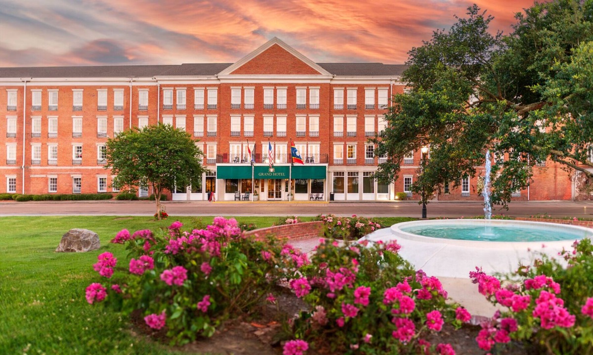 Natchez Hotel | Natchez Grand Hotel & Suites On the River