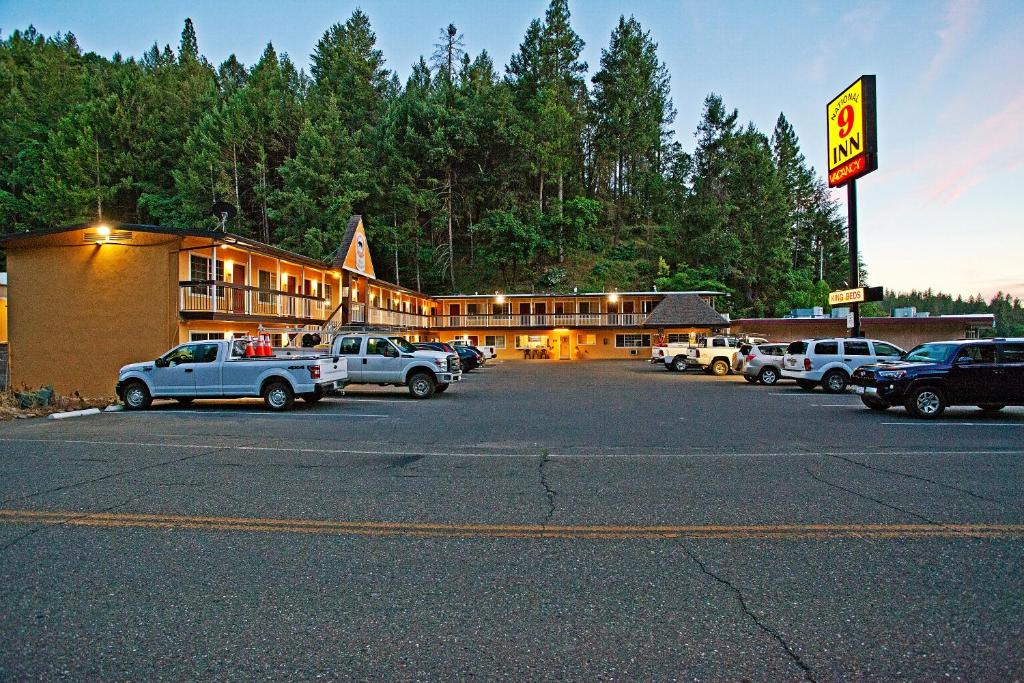 Placerville Hotel | National 9 Inn - Placerville