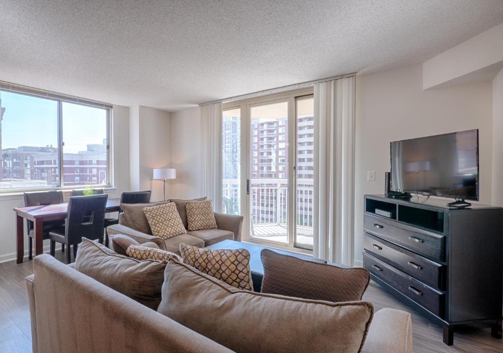 Ballston Apartment | National at Ballston Place