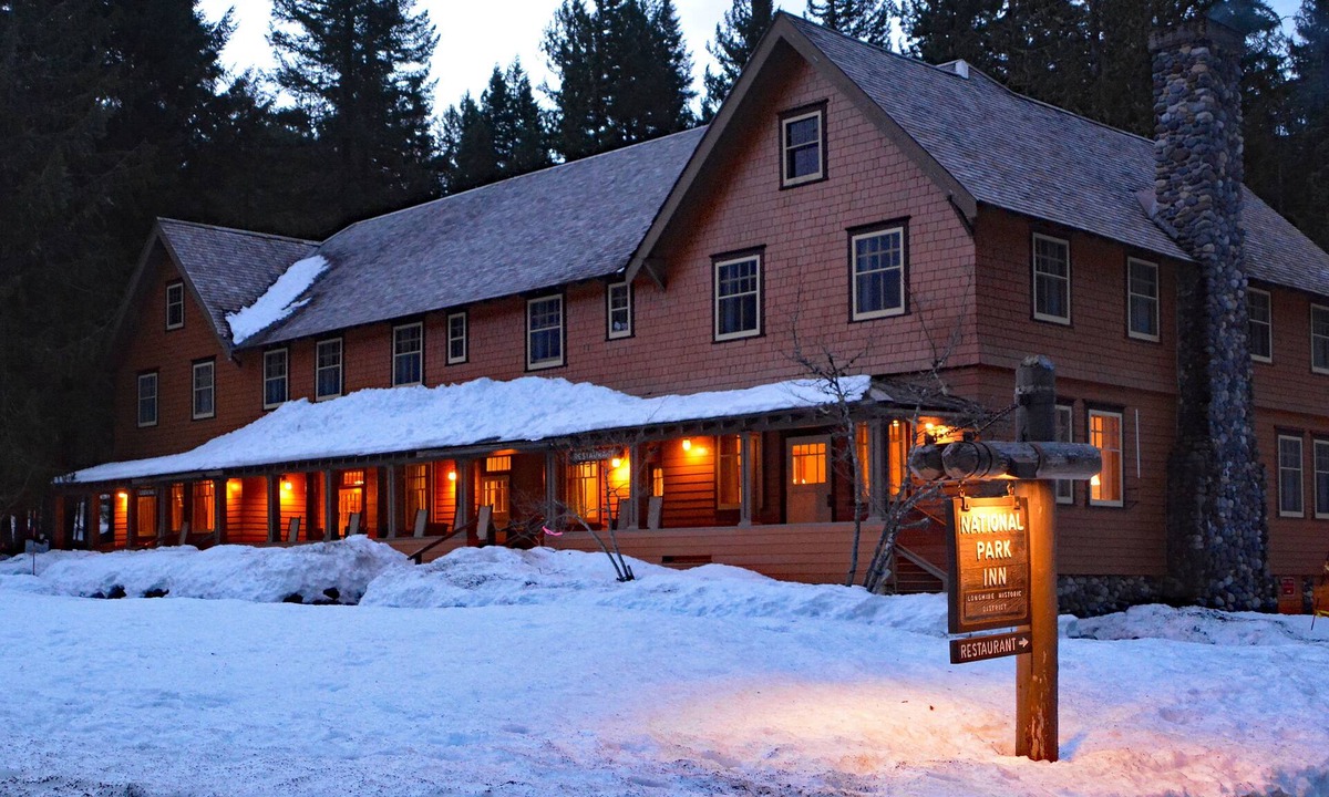 Longmire Hotel | National Park Inn