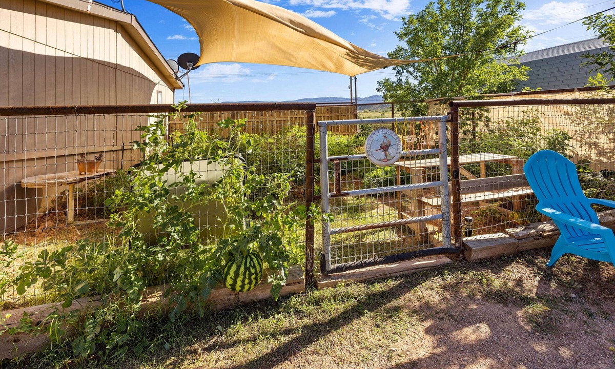 Cornville Other | Natural, Spiritual, Horse Ranch, Organic Gardens w/ Energy Healer Nr Sedona!