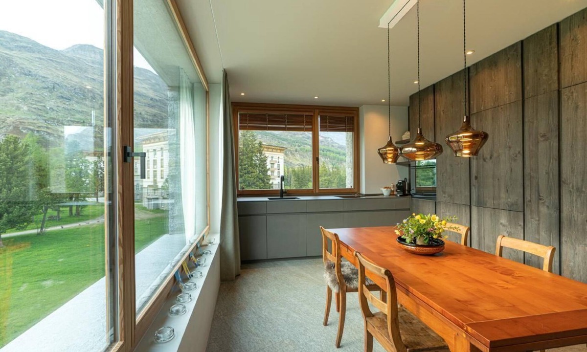Maloja Apartment | Natural stone house Ciäsa Piol