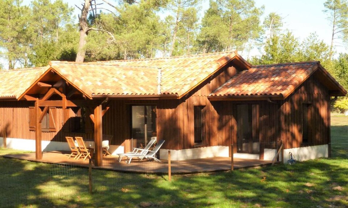 Pissos Ski Chalet | Nature chalet with private indoor Jacuzzi.