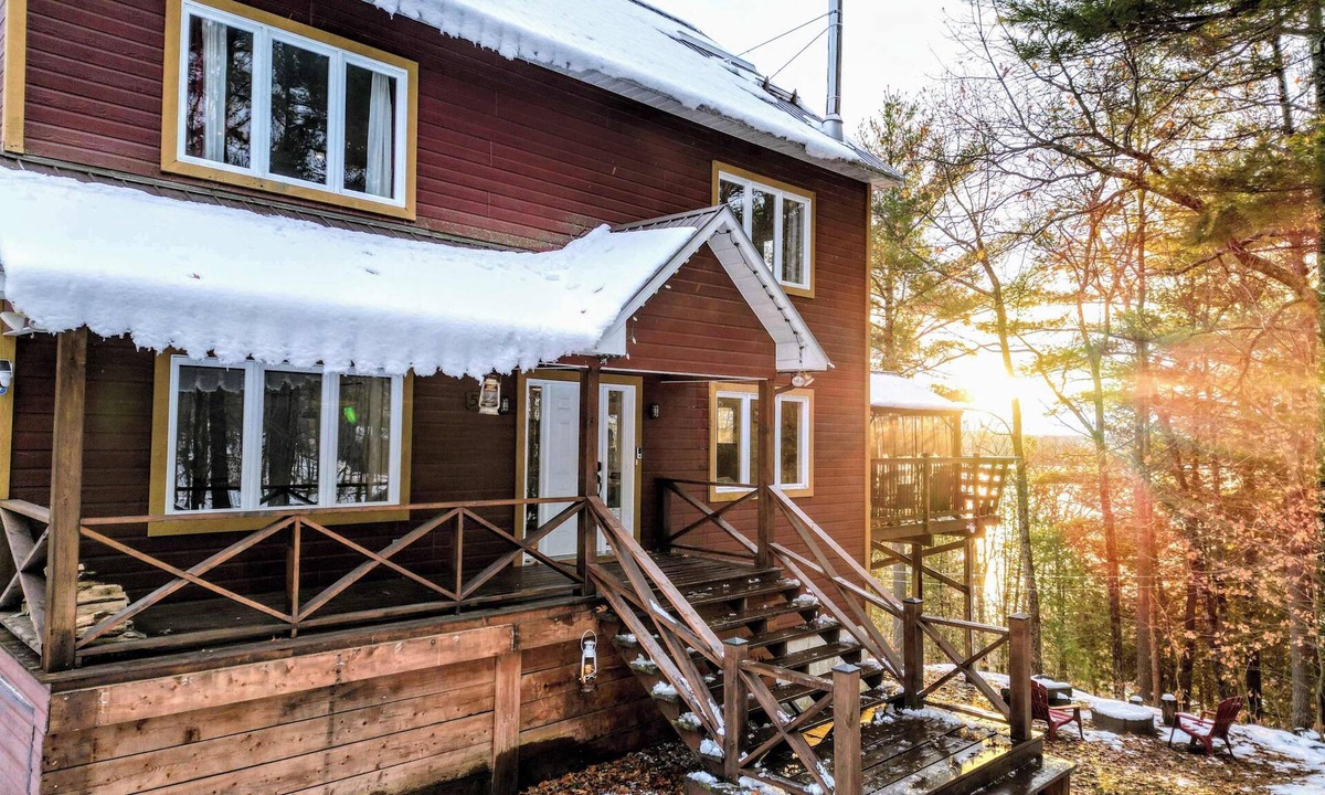 Lac Sainte-Marie Ski Chalet | Nature Escape with Spa | L'heritage du Lac