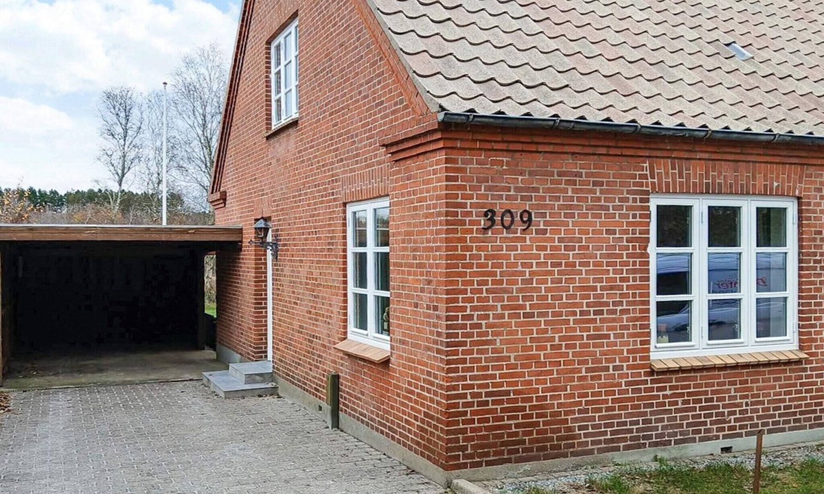 Viborg House | Nature Escape: Forest & Lake Access