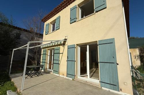 Chateauneuf-Grasse House | Nature et Mediterranean Flair close to Valbonne