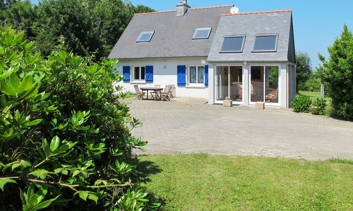 Camaret-sur-Mer House | Nature et Mer by Interhome