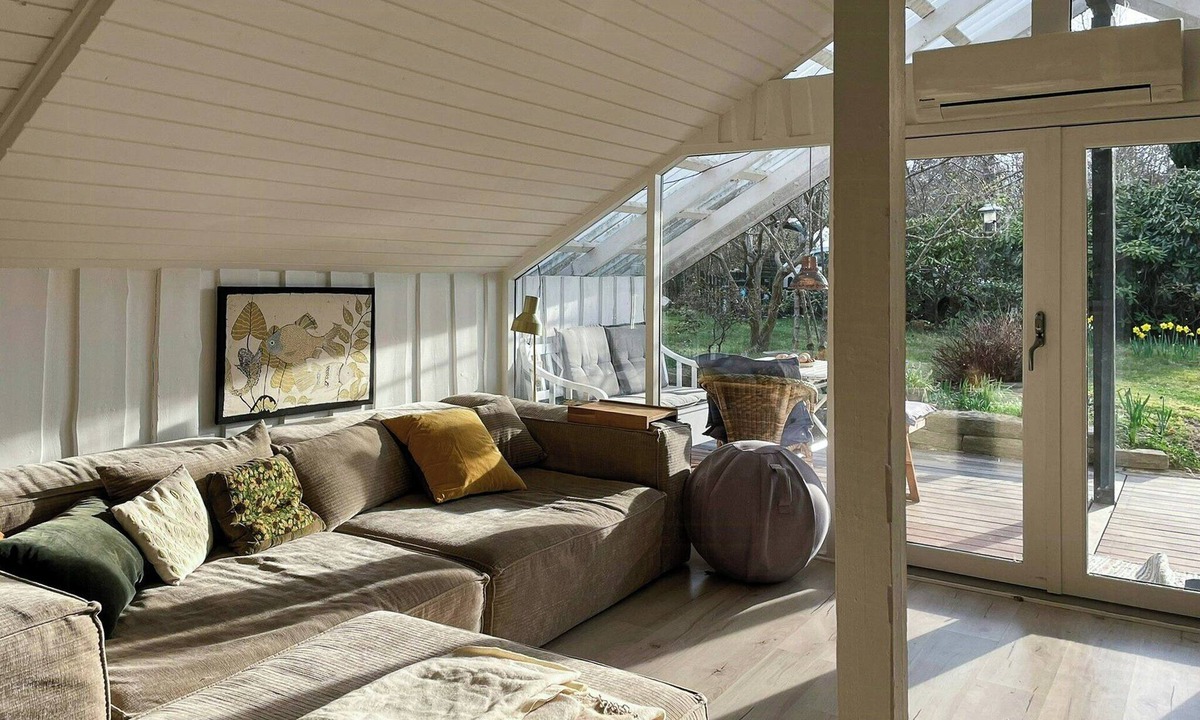 Hornsved House | Nature getaway with lush garden near Isefjord