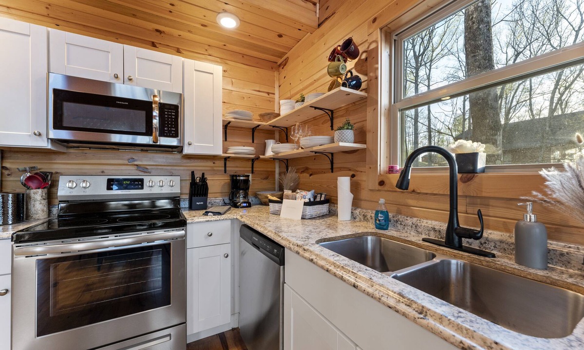 Jasper Cabin | Nature Retreat Near Buffalo River w/Hot Tub