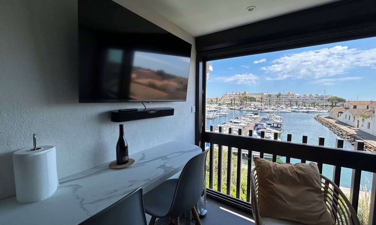 Naturist Village Apartment | Naturiste Cap d'Agde Port Vénus 212