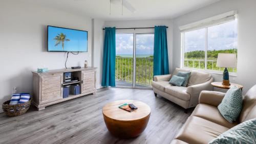 Tavernier House | Nauti Hideaway Ocean Pointe 2314