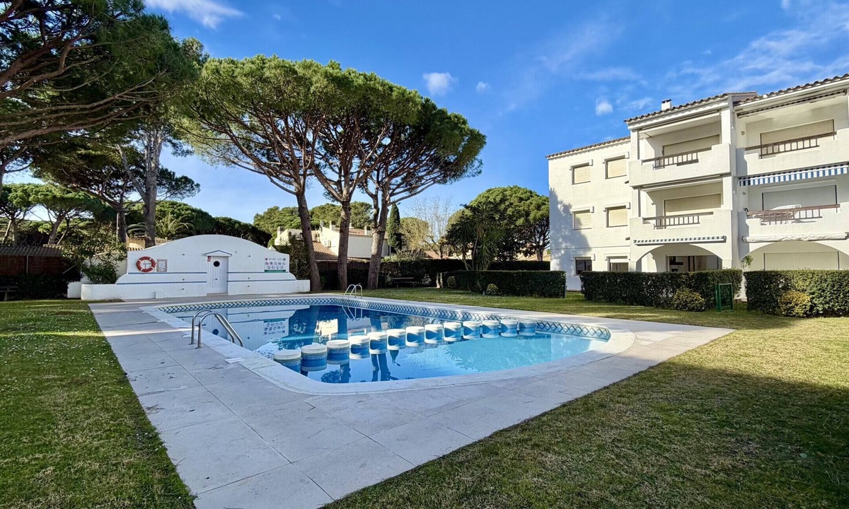 Pals Apartment | NAUTIC GOLF A 101