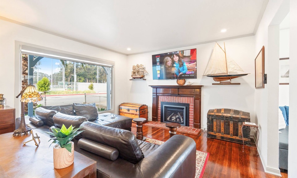 South San Francisco House | Nautical Pirate Home Near Park & Trails | 3BR South SF