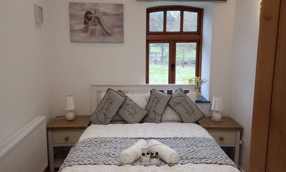 Plymouth House | Naval base/Quietness/Parking/LongStays/6Guests