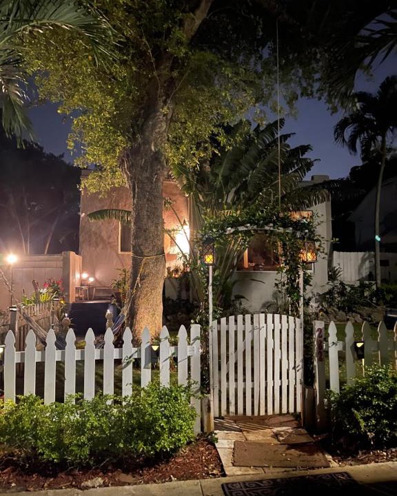 Miami Shores House | Ne Miami Cottage